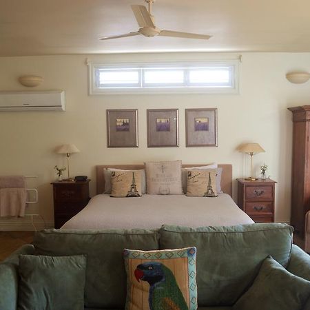 Athelney Cottage Bed And Breakfast 애들레이드 외부 사진